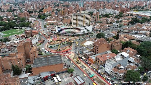 La avenida 80, en el intercambio vial de la calle San Juan, tendrá cierres viales por obras del Metro de la 80