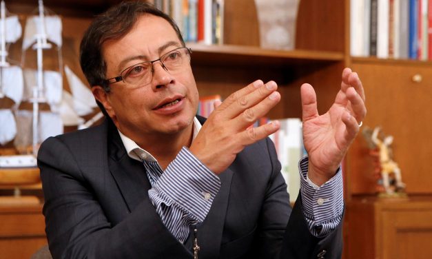 Presidente Gustavo Petro buscará reanudar los diálogos de paz con el ELN en Cuba: importante anuncio