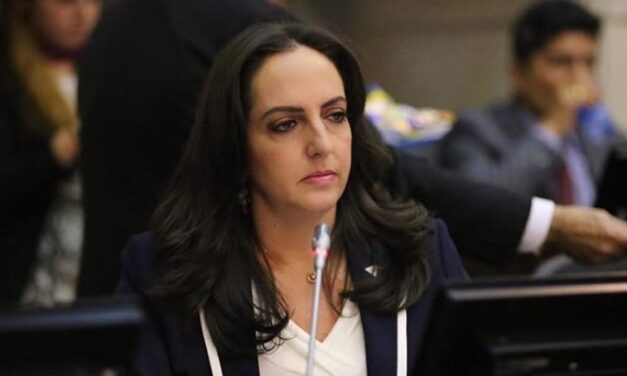 RTVC demanda a la Senadora María Fernanda Cabal