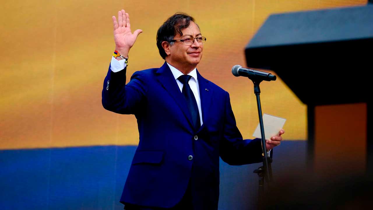 Gustavo Petro Se Posesionó Como Nuevo Presidente De Colombia: Estas ...