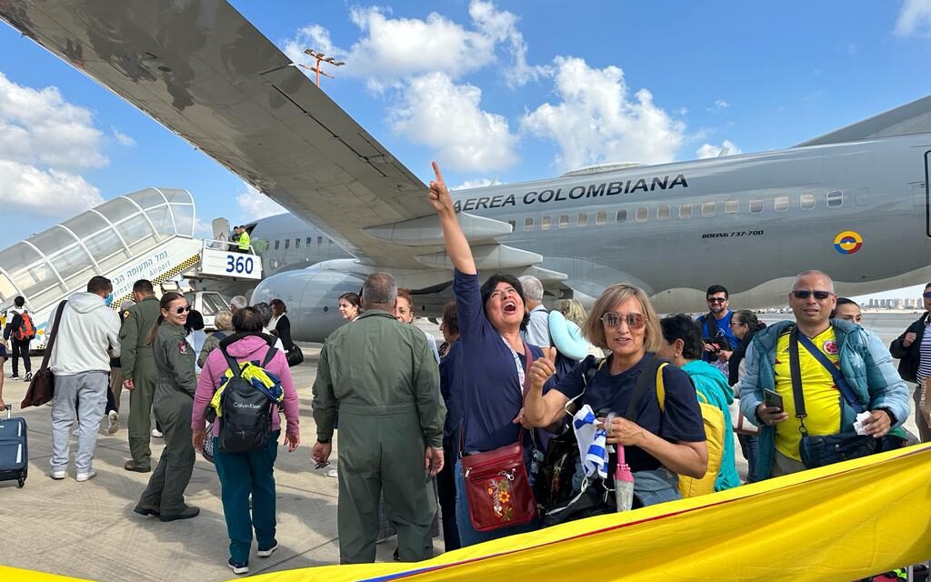 Vuelo humanitario con 110 colombianos a bordo ya aterrizó en Lisboa