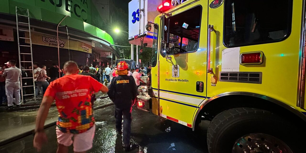 Incendio estructural en el sector El Hueco de Medellín, deja parcialmente 20 locales afectados