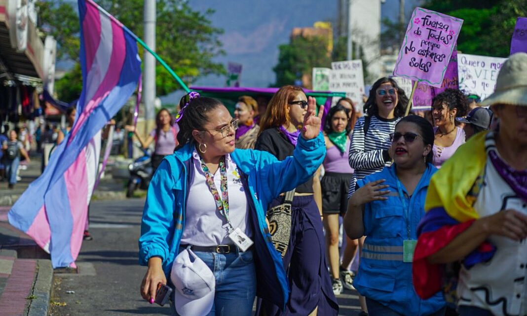 Aumentan reportes de ataques a población LGBTIQ+ en Medellín