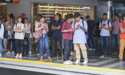 Línea A y B del Metro de Medellín cuenta con servicio de wifi gratis