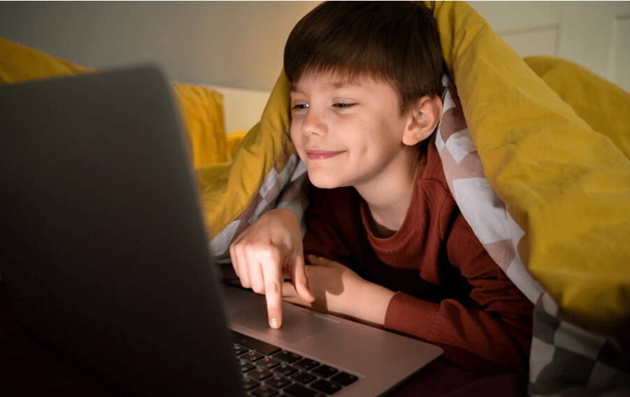 Consejos para minimizar riesgos del internet en los niños