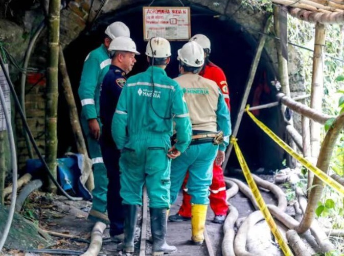 Fijan nueva fecha para imputar cargos al «cartel de títulos mineros»