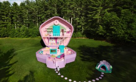 Abre en EE. UU. la casa de la muñeca Polly Pocket para huéspedes reales