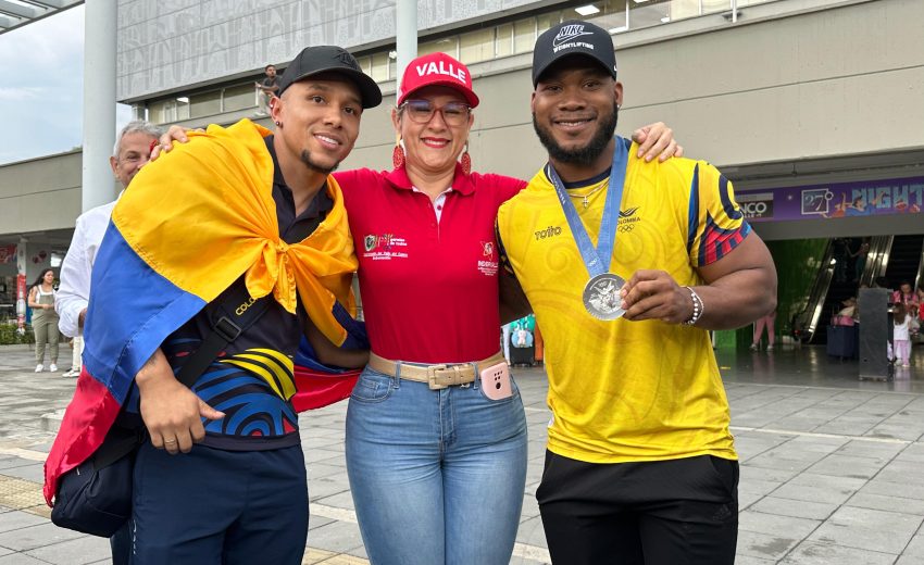 Caluroso recibimiento a los atletas del Valle que brillaron en París