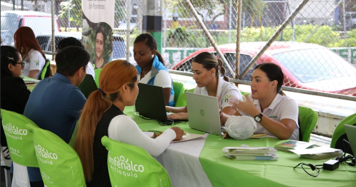 Más de 1.300 vacantes para trabajar en Medellín y Antioquia