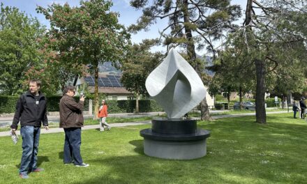 Gustavo Vélez: Único representante de América en la mayor trienal de escultura de Europa