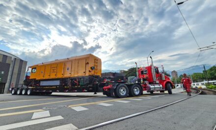 Metro de Medellín refuerza mantenimiento con nueva máquina de Taiwán