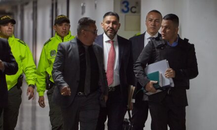 La defensa de Sneyder Pinilla celebra nuevas imputaciones en el caso ‘Carrotanques’