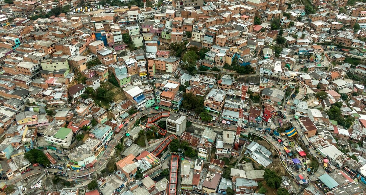 Estudio revela impacto de la Operación Orión en la salud de recién nacidos en la Comuna 13 de Medellín