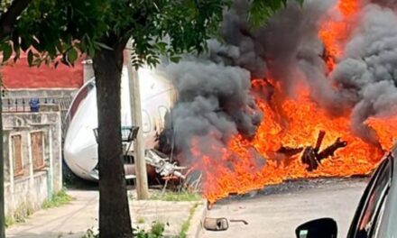 Accidente aéreo en Buenos Aires deja dos víctimas fatales