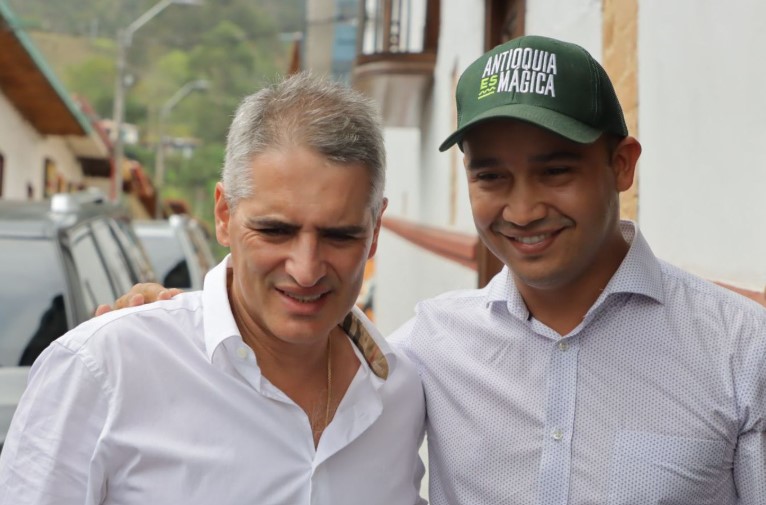 Óscar Andrés Sánchez asume como nuevo Director de Turismo de Antioquia