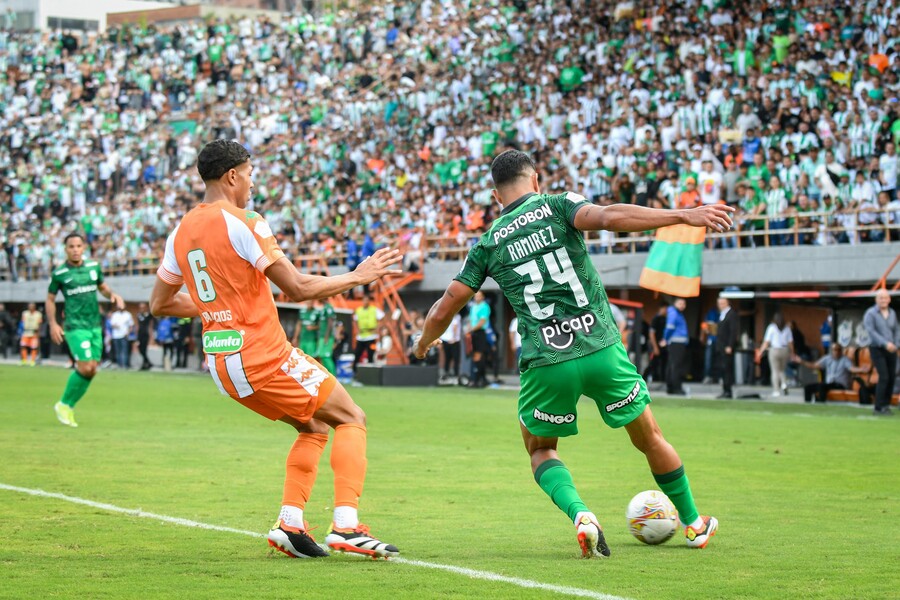 Atlético Nacional no pudo con Envigado y se aleja del líder DIM